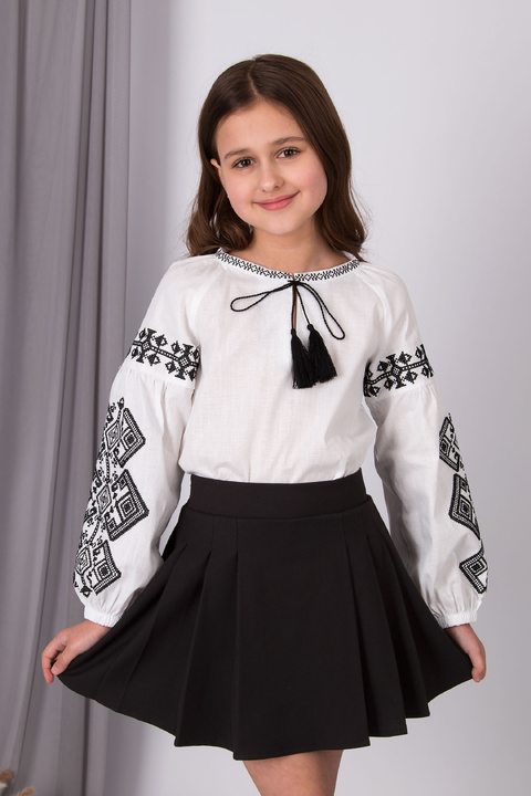 5660 Вишиванка-01